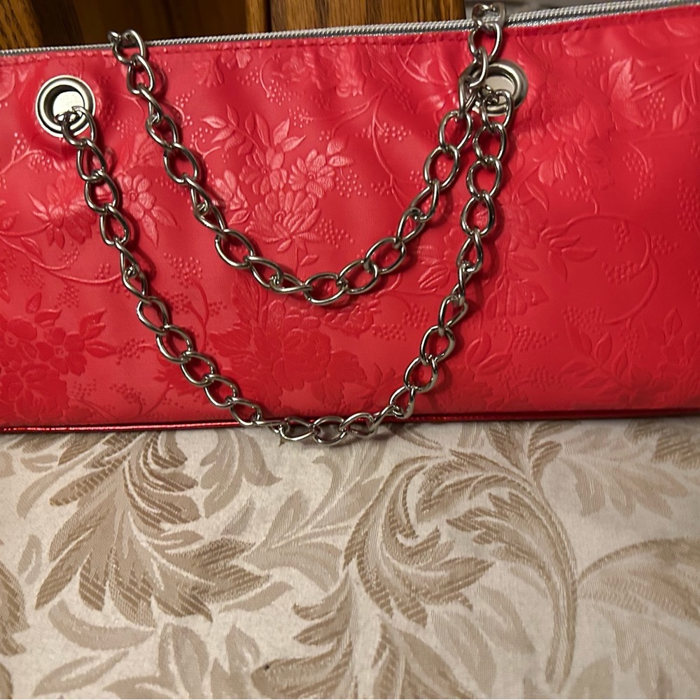 Red fake leather embossed, wine bag